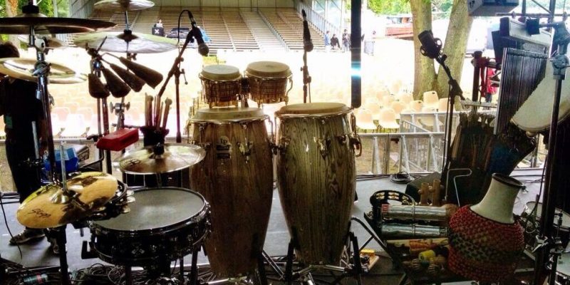 #1252 (kein Titel) – Mit Freude und Leidenschaft wollen wir spielerisch verschiedenste Latin Percussion-Instrumente wie Congas, Bongos, Timbal, Cajon, Surdo, usw. kennen- und spielen lernen.